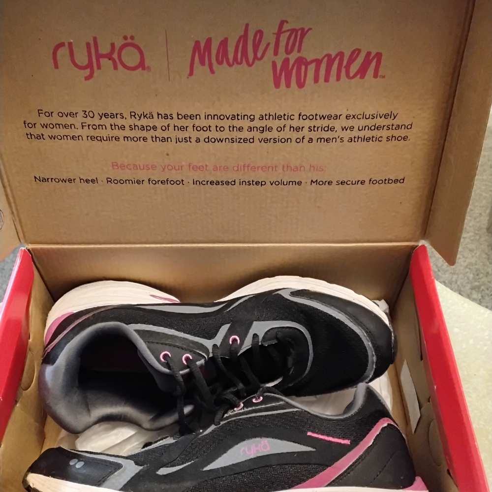 Ryka Women's Black and Pink Athletic Sneakers